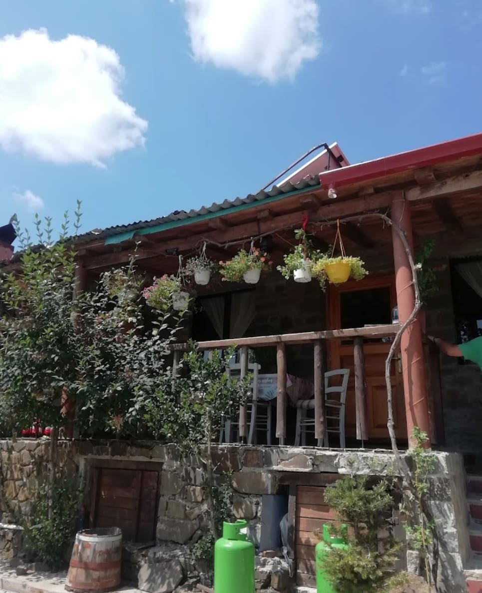 Taverna Kastanias