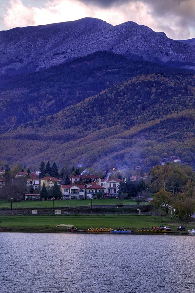 Kalivia Pezoulas, Lake Plastiras